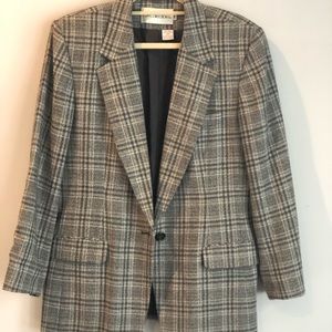 100% Wool Oversized Blazer